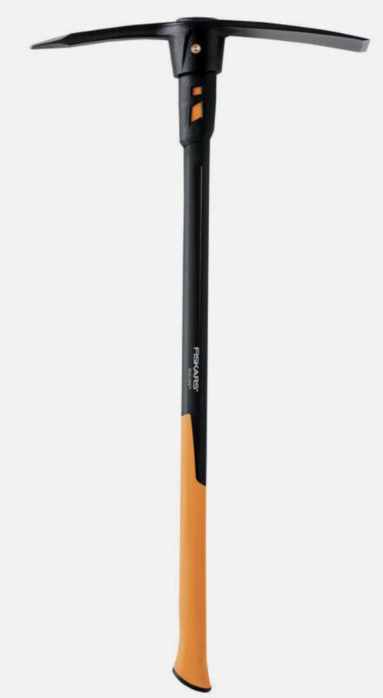 FISKARS 057801 ISOCORE PICK 5LB