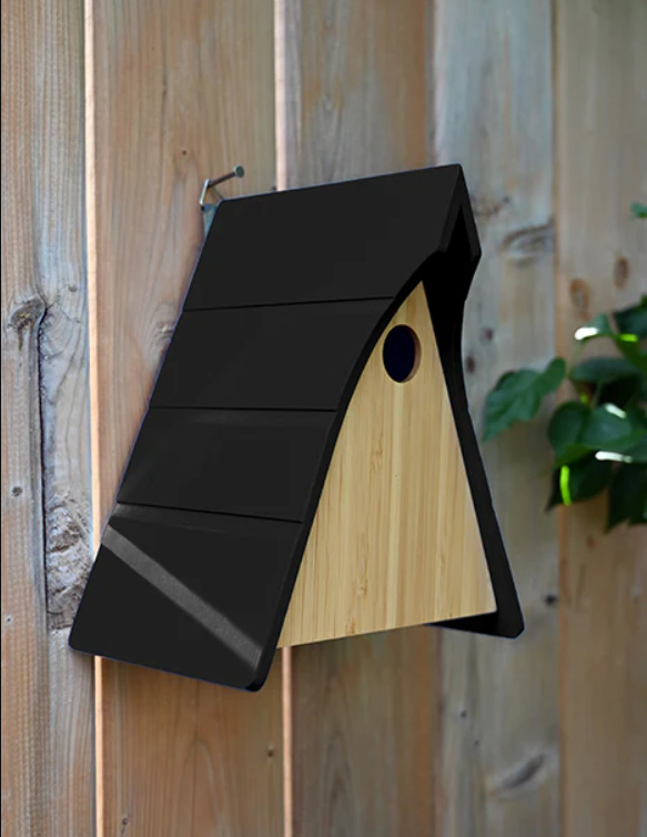 PINEBUSH BAMBOO LOFT BIRD HOUSE